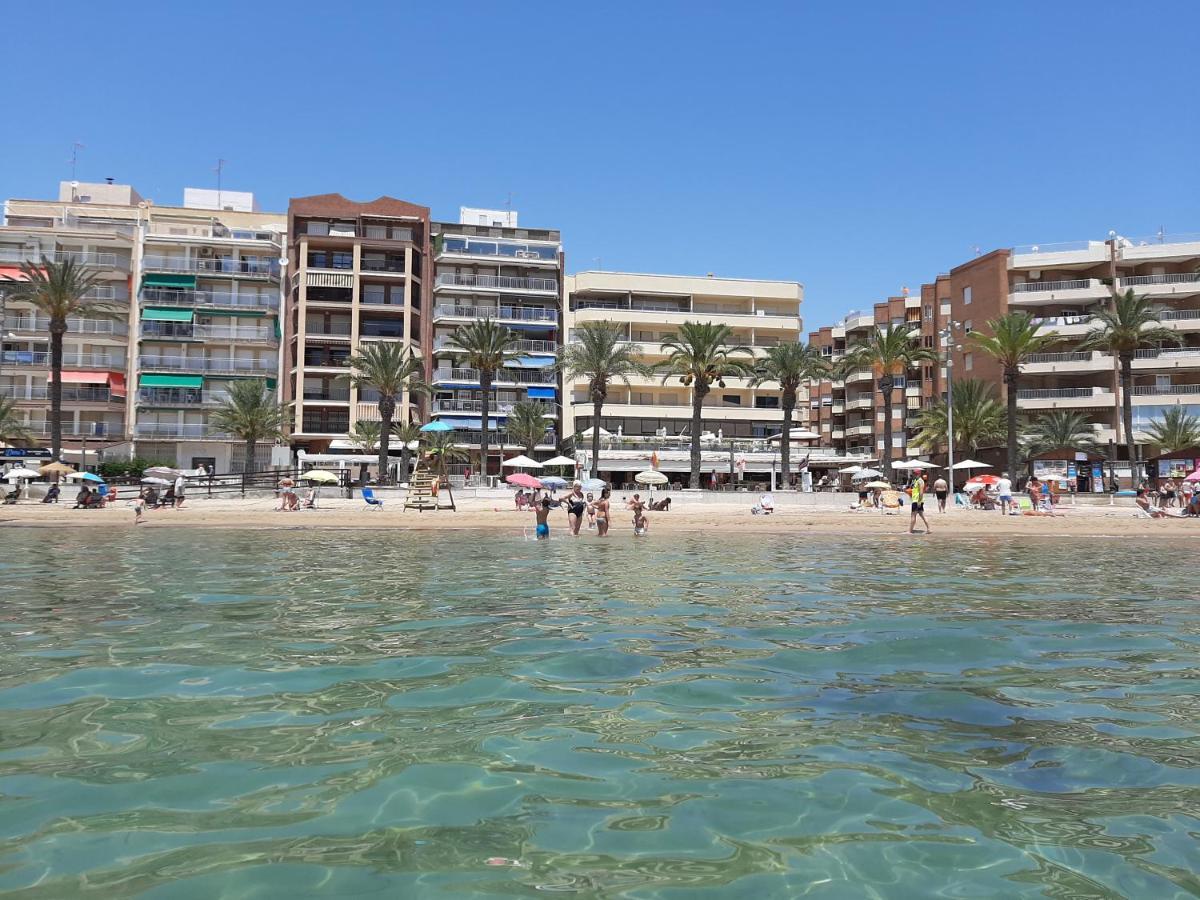 Apartamento 1A Linea Anri Τορεβιέχα Εξωτερικό φωτογραφία