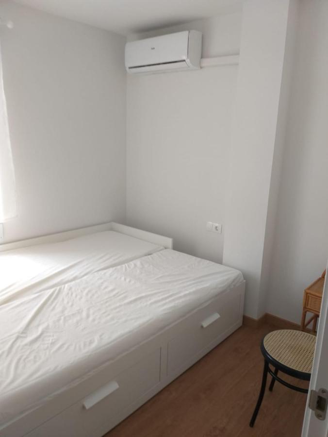 Apartamento 1A Linea Anri Τορεβιέχα Εξωτερικό φωτογραφία